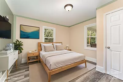 1716 Younger Avenue, Statesville, NC 28677 - Photo 5