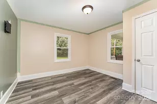 1716 Younger Ave, Statesville, NC 28677 - Photo 19