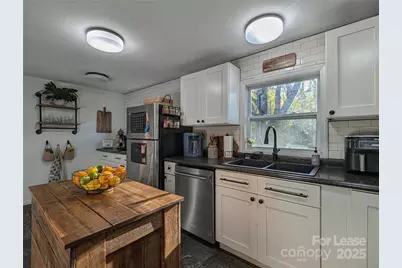 317 Balsam Drive, Waynesville, NC 28786 - Photo 7