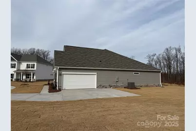 548 Hullview Vista, Monroe, NC 28110 - Photo 3