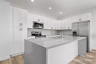 113 Brentwood Dr, Maiden, NC 28650 - Photo 3