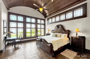 93 Lombard St, Waynesville, NC 28786 - Photo 19