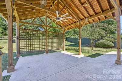 2632 Windsor Chase Drive, Matthews, NC 28105 - Photo 35