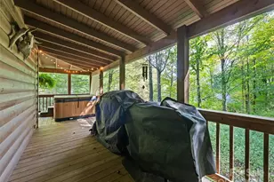 839 Wolf Laurel Dr, Maggie Valley, NC 28751 - Photo 11