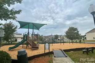 868 Georgia Oak Ln, Landis, NC 28088 - Photo 5