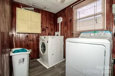 809 N Mulberry Street, Statesville, NC 28677 - Photo 11