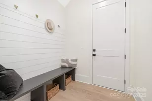 514 W Cama St, Charlotte, NC 28217 - Photo 23