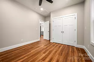 213 Calhoun St, Hendersonville, NC 28739 - Photo 23