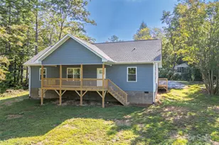 213 Calhoun St, Hendersonville, NC 28739 - Photo 1