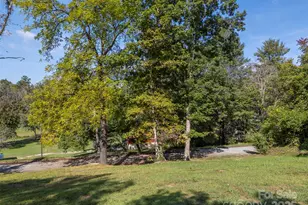 213 Calhoun St, Hendersonville, NC 28739 - Photo 29