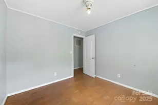 2925 Crescent Ln, Gastonia, NC 28052 - Photo 21