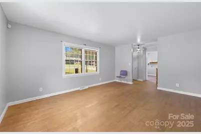 2925 Crescent Lane, Gastonia, NC 28052 - Photo 5