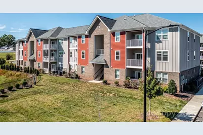 2778 2nd Street NE #The Outlook, Hickory, NC 28601 - Photo 5