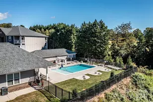 2778 2nd St NE, Hickory, NC 28601 - Photo 3