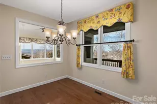 54 Deep Valley Ln, Hendersonville, NC 28791 - Photo 5