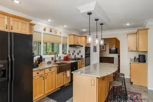 30 Hillcreek Dr, Asheville, NC 28804 - Photo 11