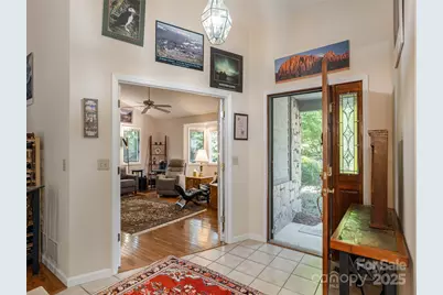 30 Hillcreek Drive, Asheville, NC 28804 - Photo 3