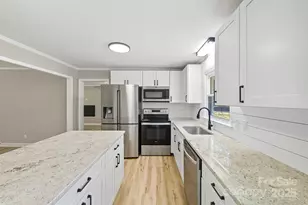 2225 W 7th Ave, Gastonia, NC 28052 - Photo 5