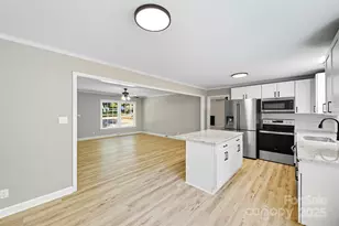 2225 W 7th Ave, Gastonia, NC 28052 - Photo 7