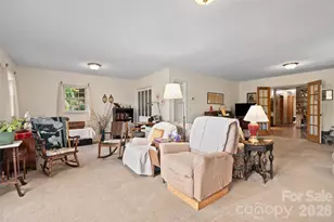 21 Gunter Dr, Waynesville, NC 28785 - Photo 13