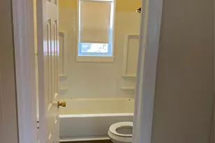 3100 Zircon St, Charlotte, NC 28205 - Photo 5