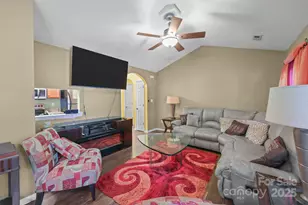 6623 Nevin Glen Dr, Charlotte, NC 28269 - Photo 15