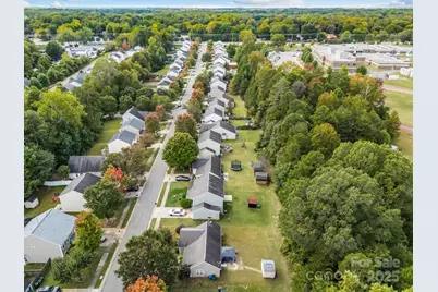 6623 Nevin Glen Drive, Charlotte, NC 28269 - Photo 39