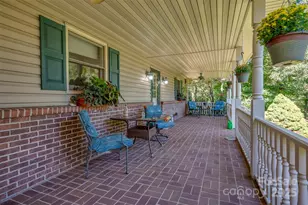 1280 Henderson Rd, Tryon, NC 28782 - Photo 3