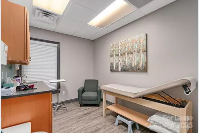 120 Chadwick Square Court #A, Hendersonville, NC 28739 - Photo 5