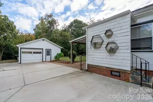 745 Carolyn Dr SE, Concord, NC 28025 - Photo 33