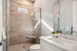 1708 Lombardy Cir, Charlotte, NC 28203 - Photo 23