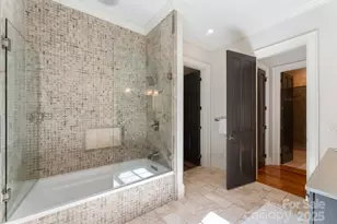 2357 Rock Creek Dr, Charlotte, NC 28226 - Photo 35