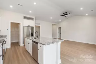 3343 Fox Hall Dr, Gastonia, NC 28052 - Photo 7