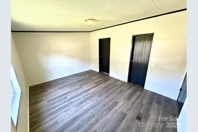 612 Stewart Court, Statesville, NC 28677 - Photo 15