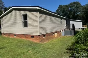 612 Stewart Ct, Statesville, NC 28677 - Photo 5