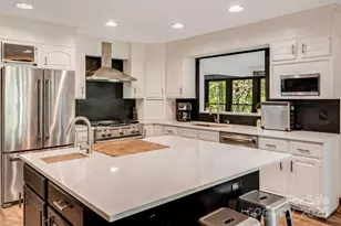 131 Jonadel Ct, Lake Lure, NC 28746 - Photo 15