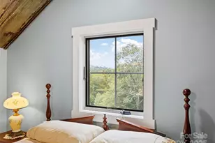 407 Terrell Dr, Bakersville, NC 28705 - Photo 25