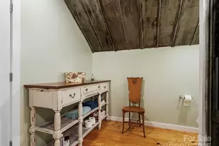 407 Terrell Dr, Bakersville, NC 28705 - Photo 29