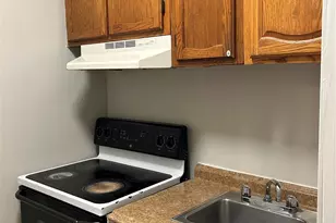 636 Sheryl Cir, Charlotte, NC 28217 - Photo 27