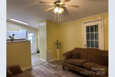 636 Sheryl Circle, Charlotte, NC 28217 - Photo 23