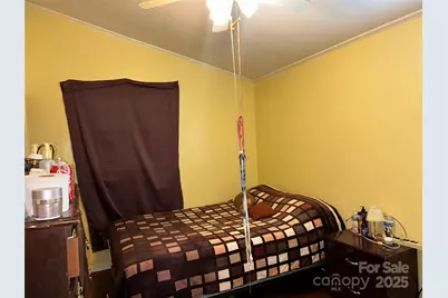 636 Sheryl Circle, Charlotte, NC 28217 - Photo 11