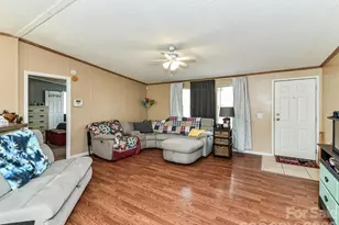 1565 Foxbrook Cir, Lancaster, SC 29720 - Photo 7