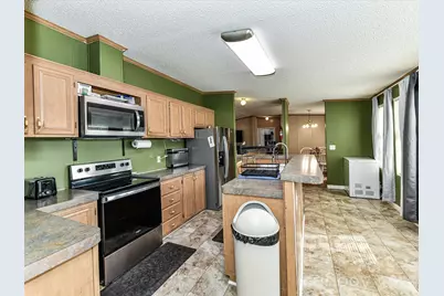 1565 Foxbrook Circle, Lancaster, SC 29720 - Photo 11