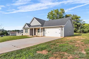 160 Tranquility Ln, Harmony, NC 28634 - Photo 5