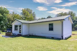 408 E Catawba Ave, Mount Holly, NC 28120 - Photo 29