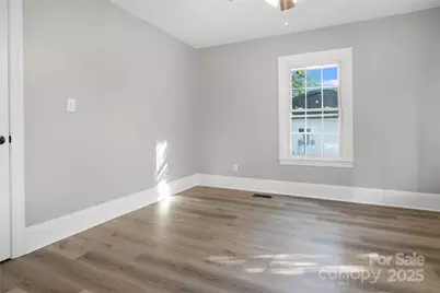 1306 S Main Street, Mount Holly, NC 28120 - Photo 9