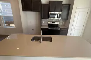 3116 Elaine Ave, Charlotte, NC 28269 - Photo 3