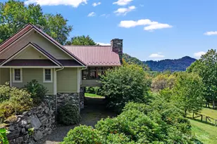 1992 Green Creek Rd, Bakersville, NC 28705 - Photo 23