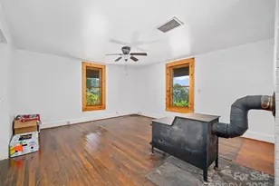 1992 Green Creek Rd, Bakersville, NC 28705 - Photo 35