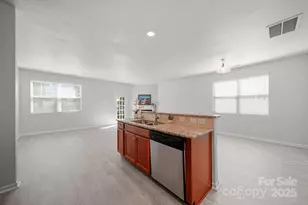 5033 Mockernut Ln, Fort Mill, SC 29707 - Photo 9